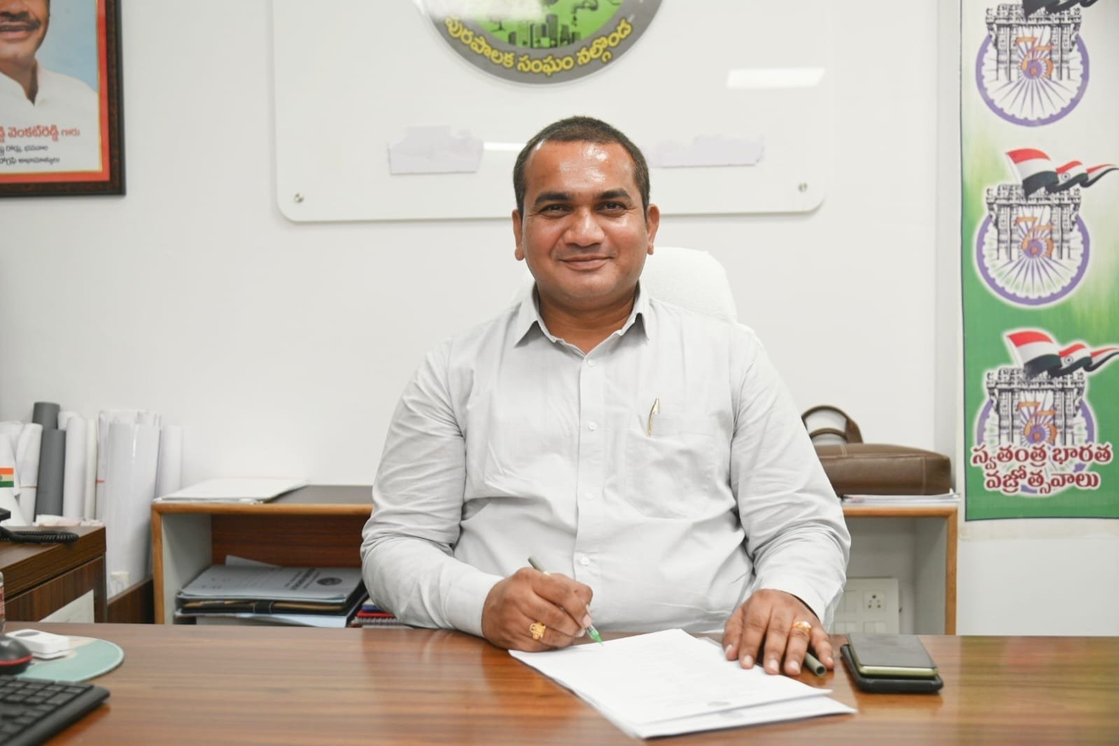 బీసీ మహిళలకు ఉచిత కుట్టు మిషన్లు  టీఎస్‌ఓబీఎంఎంఎస్‌లో సెప్టెంబర్ 15లోగా ఆన్‌లైన్‌లో దరఖాస్తు చేసుకోవాలి