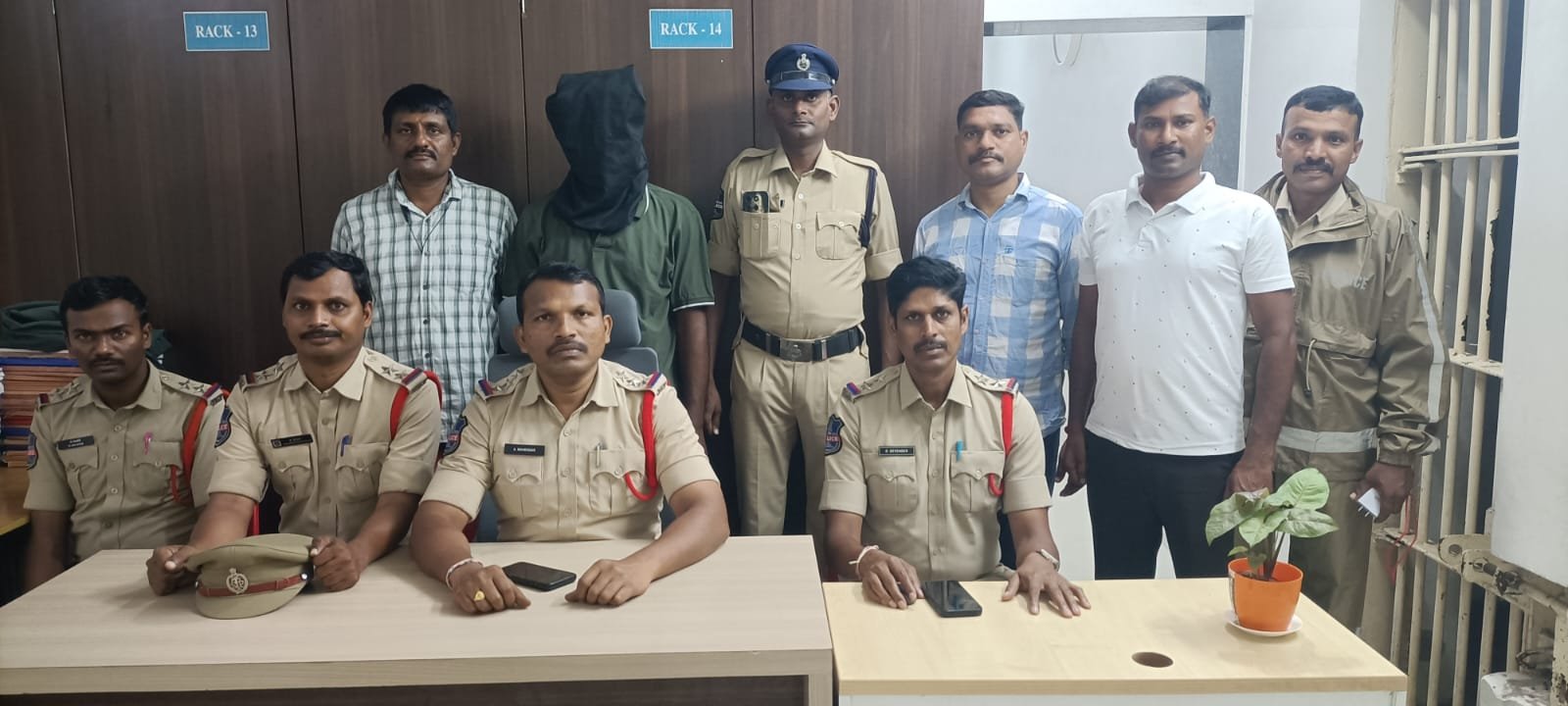 మహిళ అదృశ్యం కేసులో ట్విస్ట్‌..దారుణ హత్యగా తేలిన వైనం పెళ్లి చేసుకోవాలని ఒత్తిడి..భయంతో హత్య చేసినట్లు నిందితుడి అంగీకారం