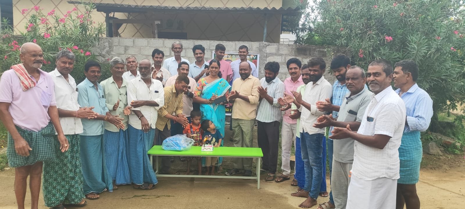 ఆరేపల్లి హవేలి గ్రామంలో ఘనంగా డాక్టర్ రమేష్ జన్మదిన వేడుకలు..