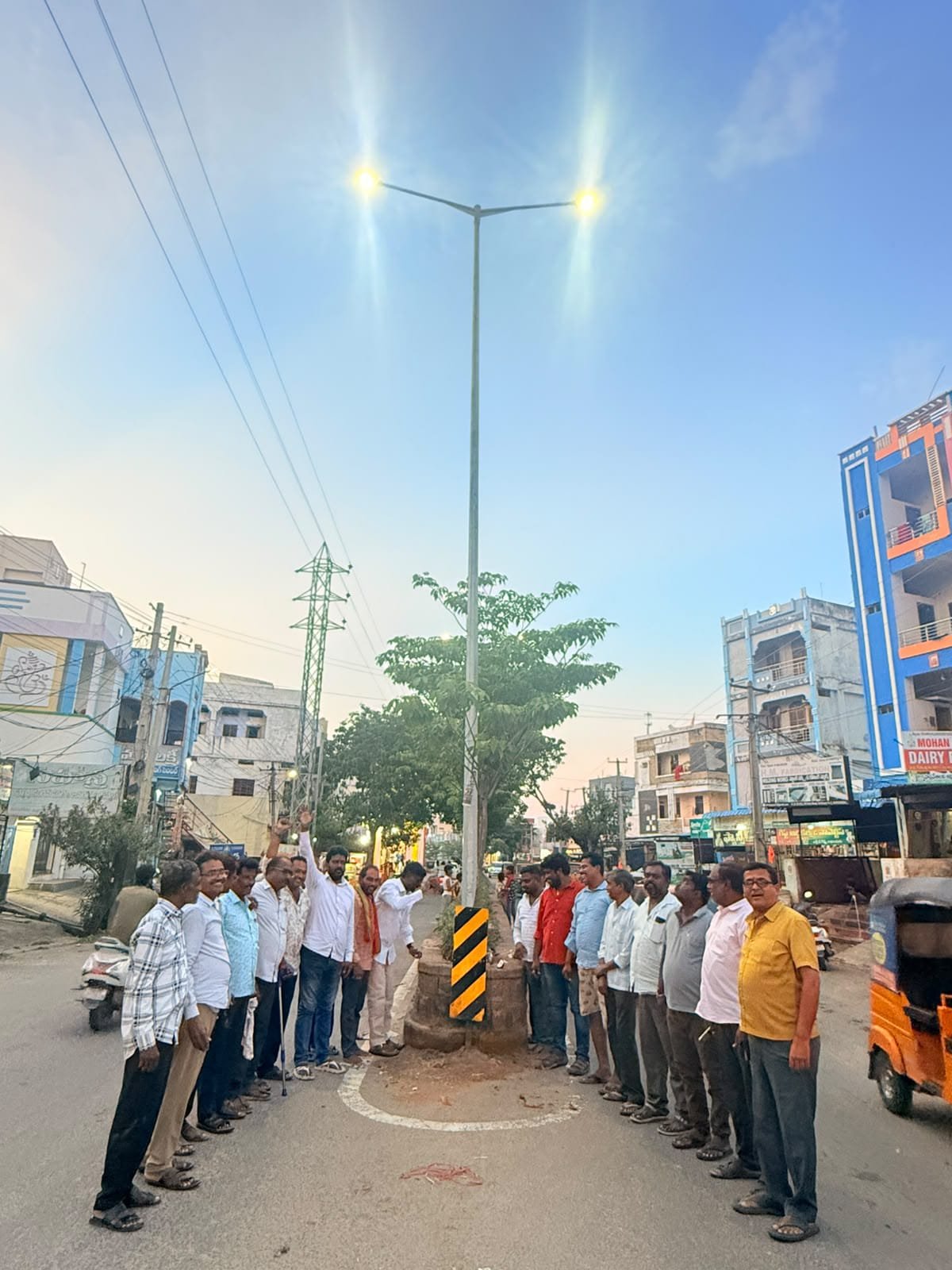 కొత్త వాడ లో సెంట్రల్ లైటింగ్ "