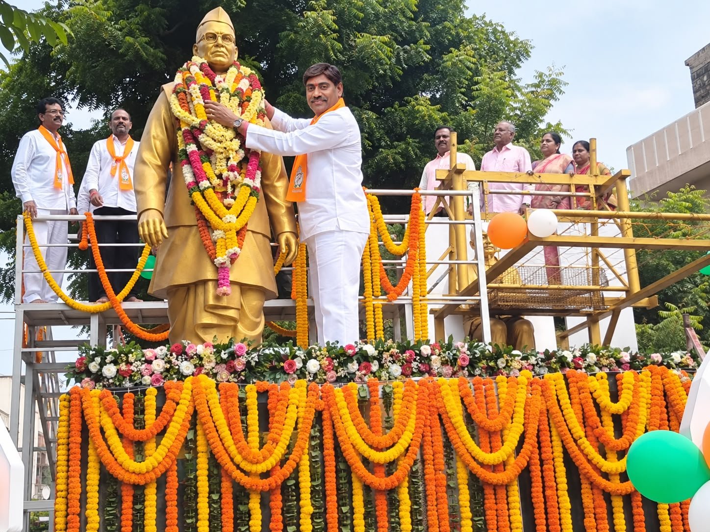 కొత్తవాడ గోపాలస్వామి గుడి జంక్షన్ వద్ద ఆచార్య కొండా లక్ష్మణ్ బాపూజీ 14 వ వర్ధంతి